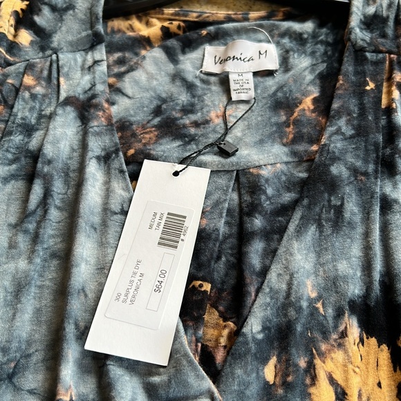 Veronica M (NWT) wrap front hi low v neck shell - Picture 5 of 8